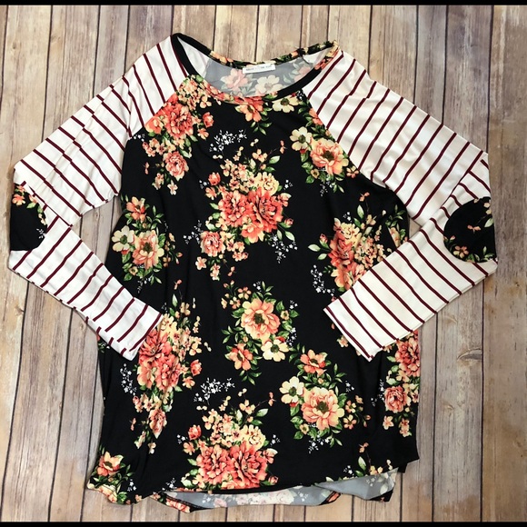 Tops - Floral Patch Long Sleeve Shirt